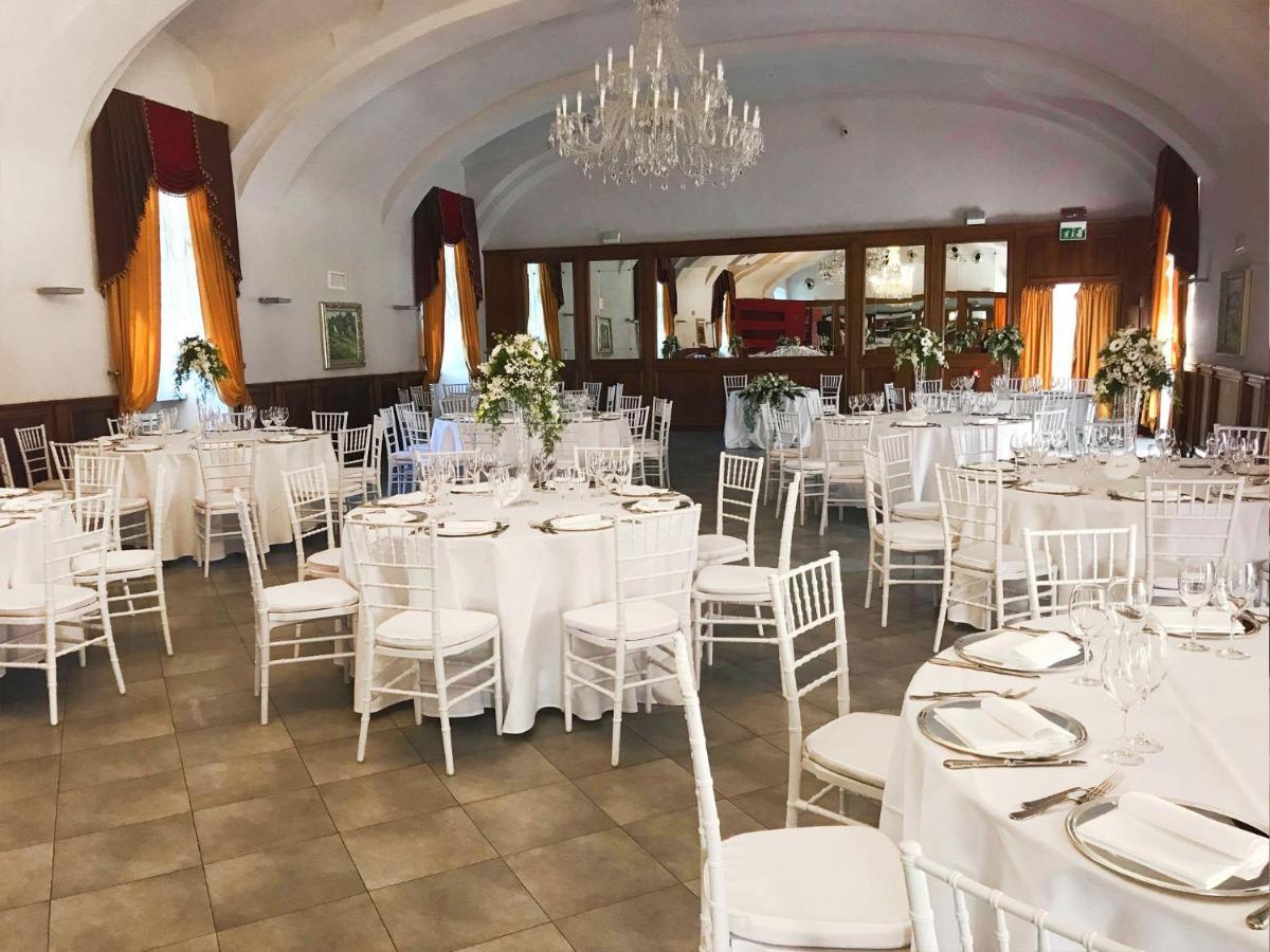 Montaldo Castle & Resort Montaldo Torinese ภายนอก รูปภาพ